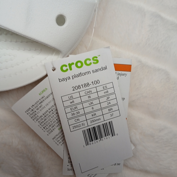 Crocs Women’s Classic Slide Sandals White Size 8 NWT - Picture 3 of 9